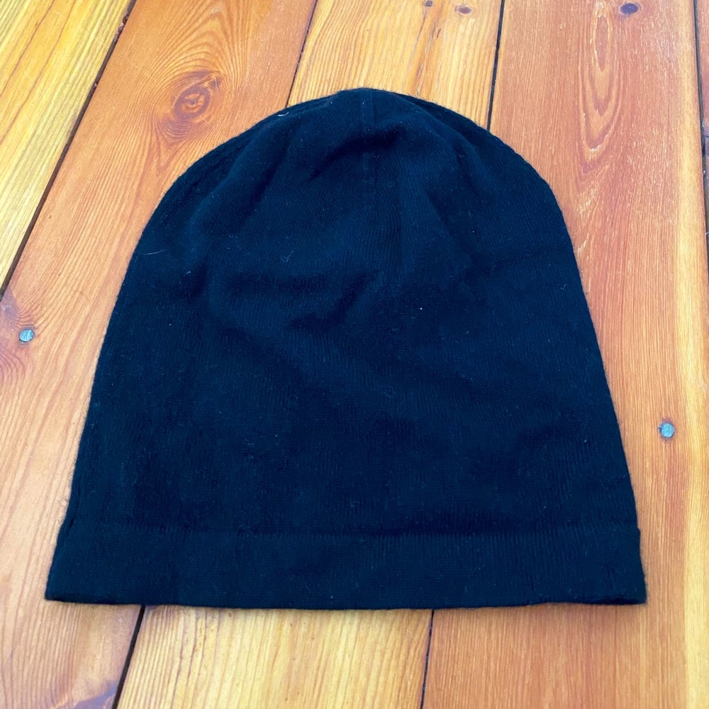 Nordstrom winter hat, black